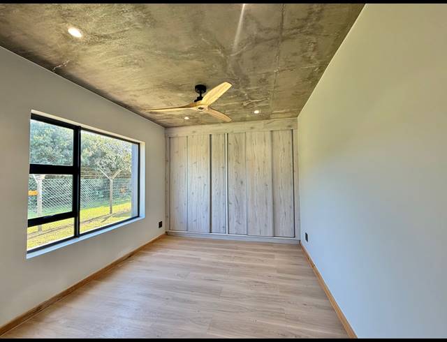 4 BEDROOM HOUSE FOR SALE IN ASTON BAY